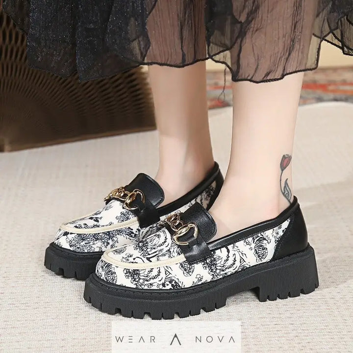 Muffin Platform Shoes Loafers Female Fashionable Golden Chain  Shoes 