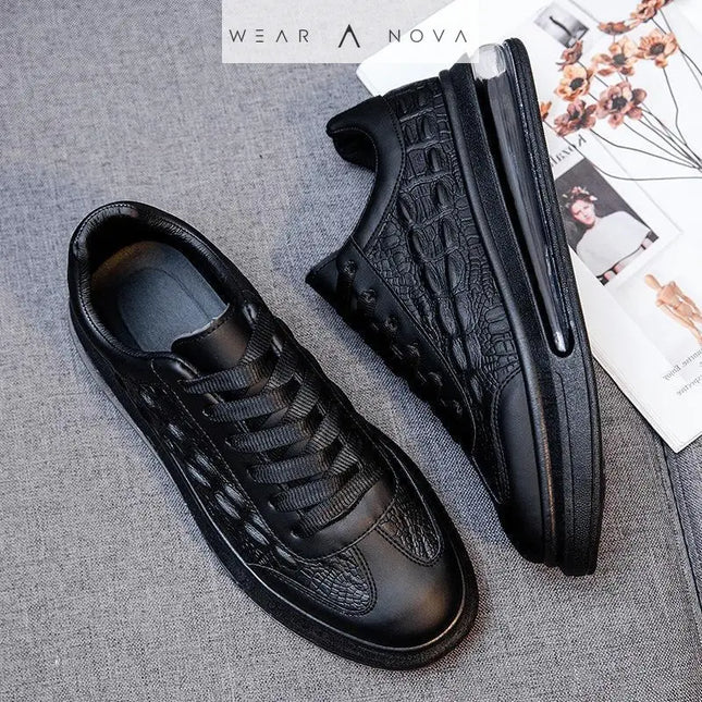 Sleek Leather Men's Sneakers with Breathable Design  Sneakers